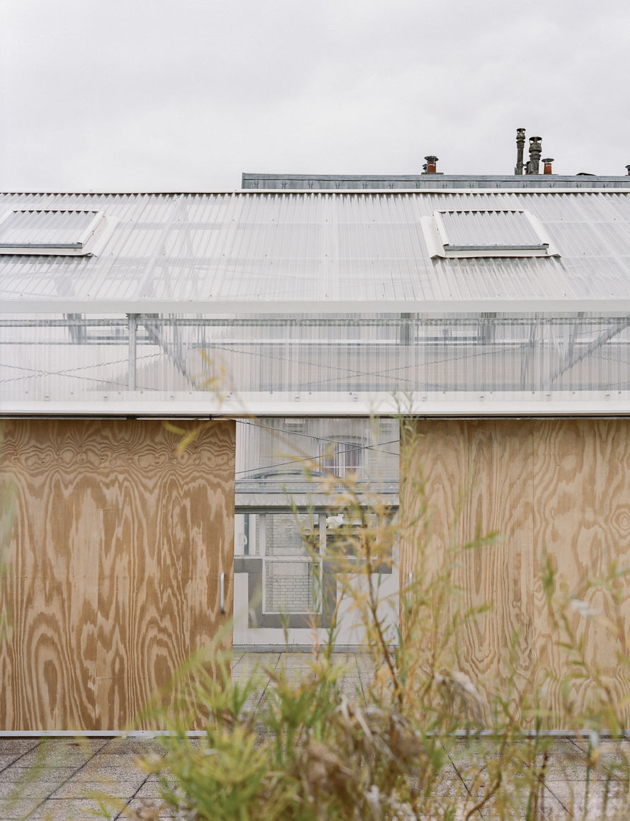  Rooftop glasshouse