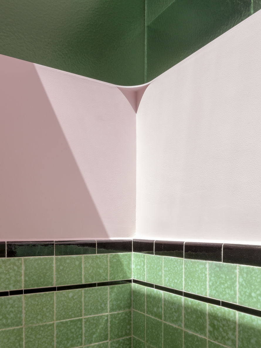  Apartment on the Loop